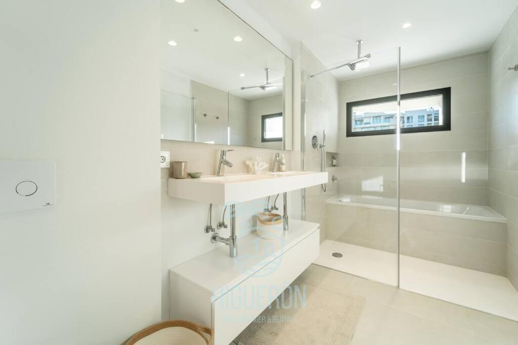 Apartamento Higueronrentals Chloe By The Sea *