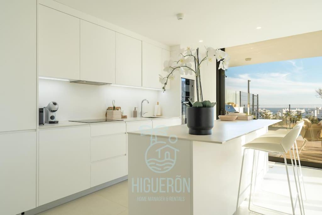Apartment Higueronrentals Chloe By The Sea